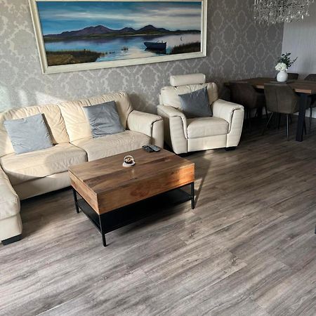 Largs Sea Front, Modern Apartment Luaran gambar