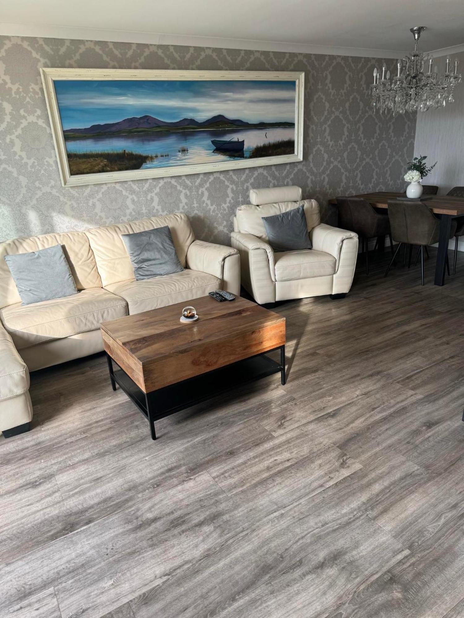 Largs Sea Front, Modern Apartment Luaran gambar